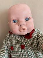 MOOIE BABYPOP 25 CM, Ophalen of Verzenden, Zo goed als nieuw, Babypop
