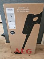 Splinter nieuwe Steelstofzuiger AEG Animal 6000, Witgoed en Apparatuur, Stofzuigers, Ophalen of Verzenden, Nieuw, Reservoir, Stofzuiger