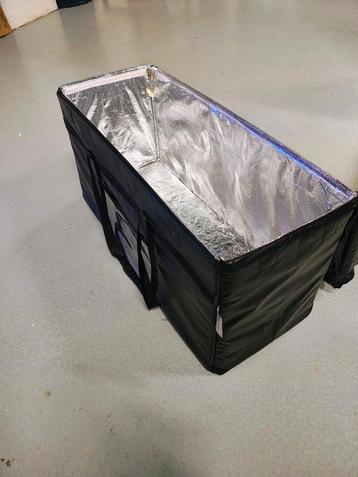3 Thermotassen koel of warm beschikbaar voor biedingen