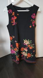 Zwarte Desigual jurk met bloemen - Maat 42 - Nieuw!, Zwart, Maat 42/44 (L), Nieuw, Ophalen of Verzenden