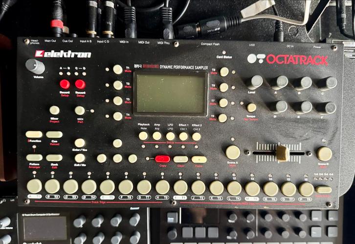 Elektron Octatrack MK1 Sampler, Muziek en Instrumenten, Samplers, Gebruikt, Ophalen of Verzenden