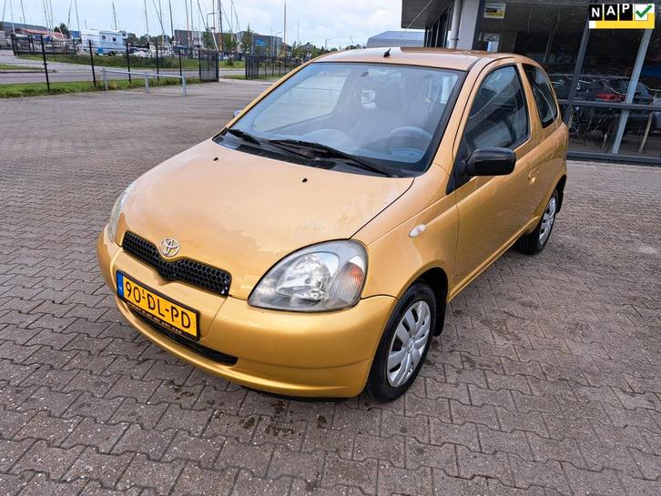 Toyota Yaris 1.0-16V VVT-i Terra nieuwe apk nette auto!, Auto's, Toyota, Particulier, Te koop, Yaris, ABS, Airbags, Boordcomputer