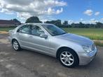 Mercedes-Benz C-klasse 240 Elegance Automaat/Airco/ Schuifda, Automaat, Zwart, 2597 cc, 1465 kg