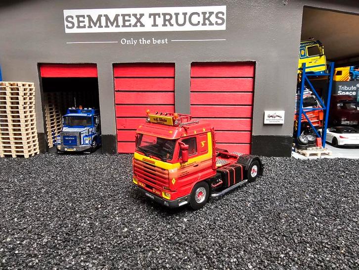 Wsi samengestelde b keus scania 143 ., Hobby en Vrije tijd, Modelauto's | 1:50, Zo goed als nieuw, Bus of Vrachtwagen, Wsi, Ophalen