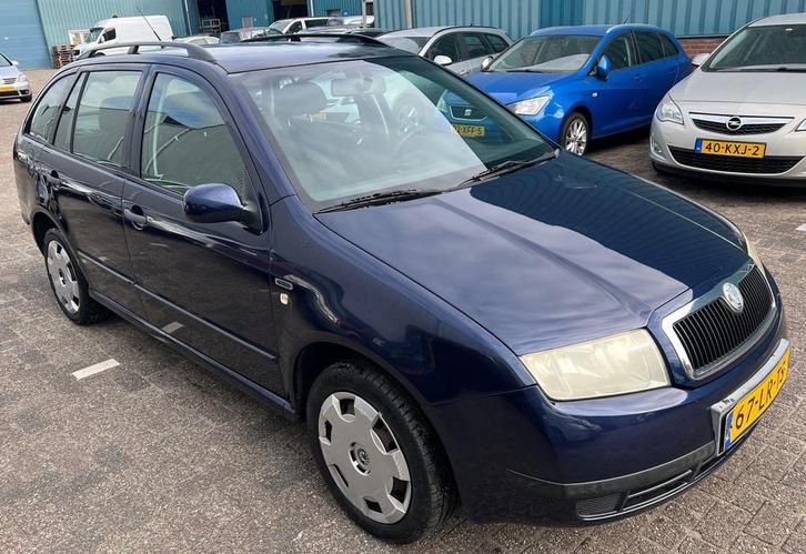 Skoda Fabia Combi 1.4-16V Creation rijdt super nw apk, Auto's, Skoda, Bedrijf, Te koop, Fabia, ABS, Airbags, Airconditioning, Boordcomputer