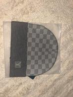 Muts grijs, Ophalen of Verzenden, Zo goed als nieuw, Overige maten, Muts