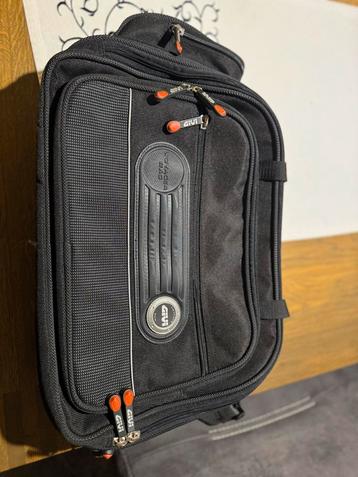 GIVI Motortas - Ideaal voor dagtrips! beschikbaar voor biedingen
