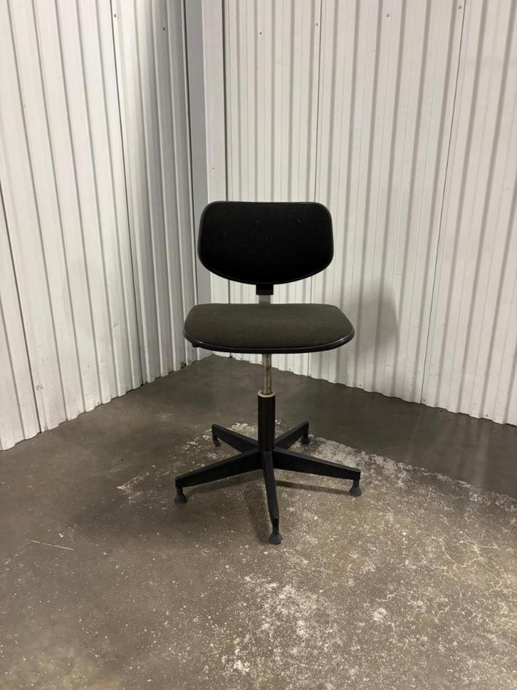 Mooie Gispen Design Bureau Stoel, Huis en Inrichting, Bureaustoelen, Gebruikt, Bureaustoel, Zwart, Ophalen