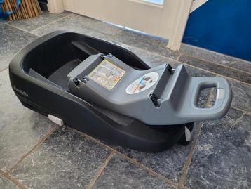 Maxi cosi familyfix  beschikbaar voor biedingen