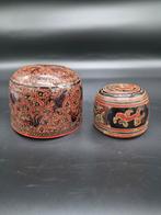 Oude lakwerk doosjes (2 stuks), Ophalen of Verzenden