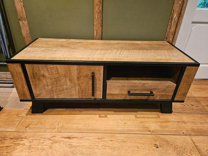 Stoer TV Meubel met Opbergruimte, Huis en Inrichting, Kasten | Televisiemeubels, Gebruikt, Minder dan 100 cm, 100 tot 150 cm, 25 tot 50 cm