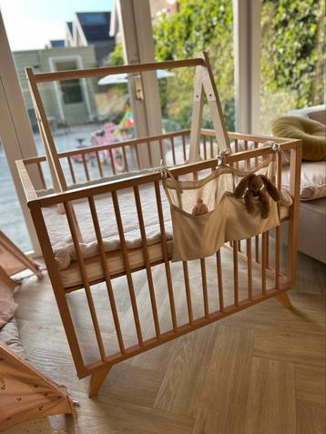 Houten babygym van Jollein beschikbaar voor biedingen