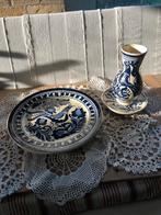 Traditioneel aardewerk uit Roemenië. Volkskunst., Ophalen