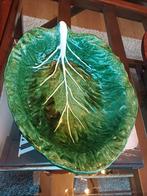 Franse brocante barbotine grote salade schaal kool koolblad, Ophalen of Verzenden