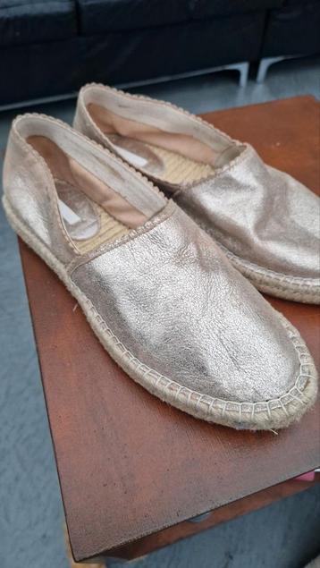 leren H&M espadrilles goudkleurige mt41 beschikbaar voor biedingen