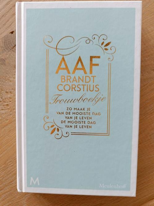 Aaf Brandt Corstius - Trouwboekje, Boeken, Overige Boeken, Zo goed als nieuw, Ophalen of Verzenden