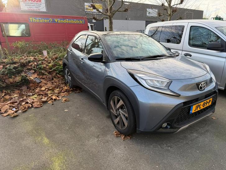 Toyota Aygo X 1.0 Vvt-i MT 72pk S-cvt 2024 Grijs, Auto's, Toyota, Particulier, Aygo X, Benzine, Hatchback, Automaat, Geïmporteerd
