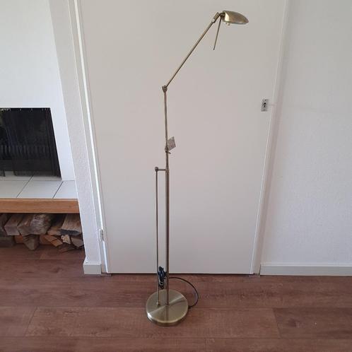 Leeslamp - Vloerlamp - Sta lamp - Goudkleurig - Verstelbaar, Huis en Inrichting, Lampen | Vloerlampen, Gebruikt, 100 tot 150 cm