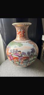 A Chinese Export famille   RoseQing dynasty Qianlong, Ophalen of Verzenden