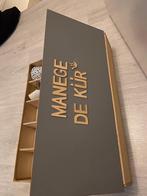 Houten stal met 3 Schleich paarden en accessoires, Ophalen of Verzenden, Gebruikt, Overige typen