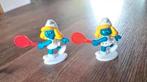 2x Tennissende/Tennis spelende Smurfin, Ophalen of Verzenden