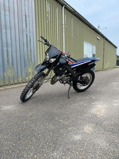 Derbi senda, Fietsen en Brommers, Brommers | Derbi, Zo goed als nieuw, Ophalen
