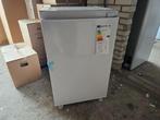 Nieuwe 88 cm inbouw koelkast met vriesvak sleepdeur systeem, Witgoed en Apparatuur, Koelkasten en IJskasten, 85 tot 120 cm, 100 tot 150 liter