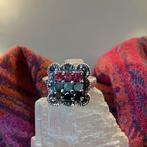 Robijn smaragd spinel beschermt liefde passie geluk vintage, Nieuw, Ophalen of Verzenden, 17 tot 18, Dame of Heer