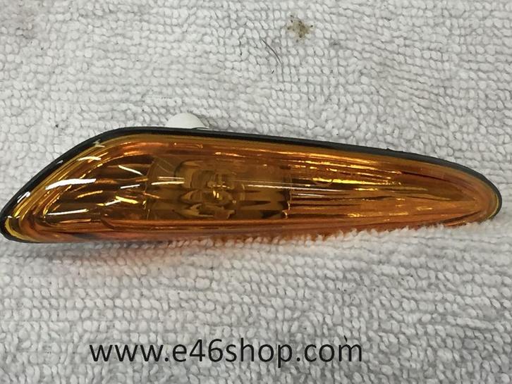 Zij knipperlicht BMW E46 sedan / touring oe 63137165913 NIEU, Auto-onderdelen, Verlichting, BMW, Nieuw, Ophalen of Verzenden