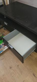 Donkerbruin TV meubel met lades, Ophalen, Gebruikt, 100 tot 150 cm, Minder dan 100 cm