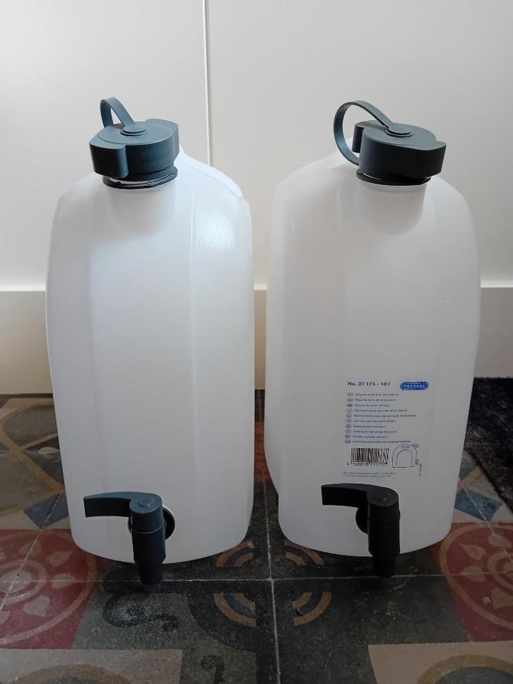 Jerrycan met kraantje 10L - 2 stuks - merk Pressol, Caravans en Kamperen, Kampeeraccessoires, Zo goed als nieuw, Ophalen of Verzenden