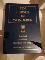 Boek cursus in wonderen, Boeken, Esoterie en Spiritualiteit, Ophalen of Verzenden, Spiritualiteit algemeen, Overige typen