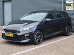 Kia Ceed 1.4 T-GDi GT-Line|Automaat|Keyless|Distronic|Lane A, Stof, 4 cilinders, Zwart, 1245 kg