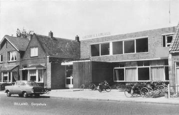 (378-288-045) Rilland Dorpshuis beschikbaar voor biedingen