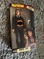 13 inch figuur Vincent Vega/Pulp Fiction - SOUND - Explicit, Verzamelen, Ophalen of Verzenden, Zo goed als nieuw, Actiefiguur of Pop