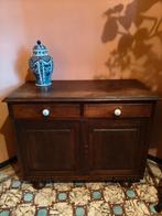 Charmant antiek dressoir, kastje., Ophalen, 25 tot 50 cm
