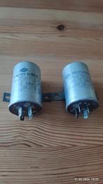 2 Vintage Hella knipperlicht automaten type 96EW2x110W-12V, Auto-onderdelen, Ophalen of Verzenden