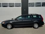 Volvo V70 2.4D SUMMUM / Automaat / Volledige historie / Supe, Auto's, 15 km/l, 179 €/maand, Diesel, 2401 cc