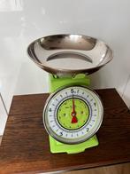 Retro look appeltjes groene keukenweegschaal. Weegschaal, Minder dan 10 kg, Keukenweegschaal, 1 tot 500 gram, Ophalen of Verzenden
