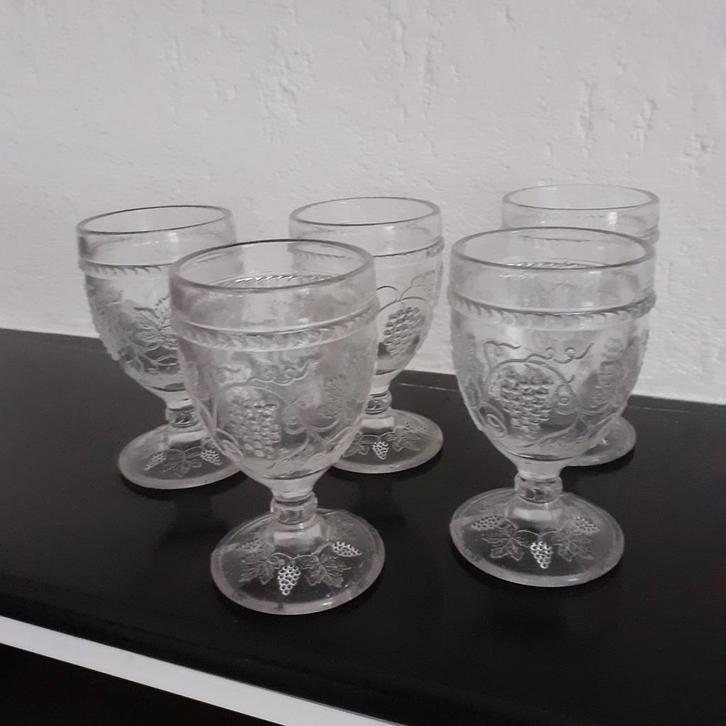 Retro wijnglazen, Verzamelen, Glas en Borrelglaasjes, Zo goed als nieuw, Overige typen, Ophalen of Verzenden