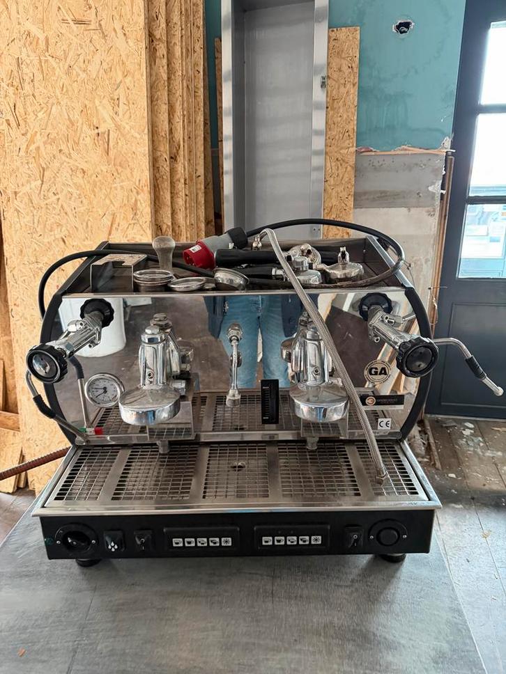 Professionele Koffiemachine La Nuova Era & Bonenmaler, Witgoed en Apparatuur, Koffiezetapparaten, Gebruikt, Ophalen