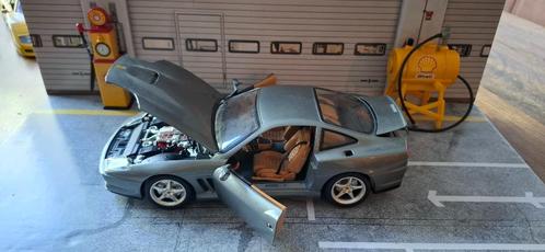 1.18 ferrari 550 maranello, Hobby en Vrije tijd, Modelauto's | 1:18, Zo goed als nieuw, Auto, Bburago, Ophalen of Verzenden