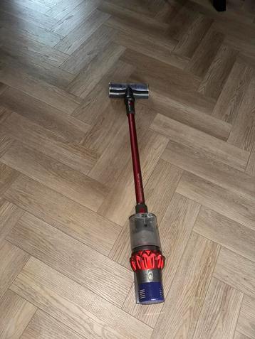 Dyson v10 stofzuiger beschikbaar voor biedingen