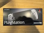 Playstation Portal 30th Anniversary Sealed, Spelcomputers en Games, Spelcomputers | Sony PlayStation Consoles | Accessoires, Ophalen