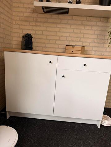 Ikea Kastje - 1 Lade, 2 Deuren - Zeer Nette Staat beschikbaar voor biedingen