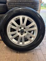 Volvo velgen met banden 235/65 R17, Ophalen, Velg(en), 17 inch, Zomerbanden