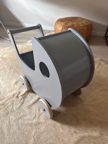 Houten Poppenwagen - Grijs beschikbaar voor biedingen