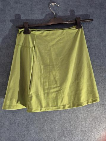 mooi broek-rokje, maat M *36* beschikbaar voor biedingen