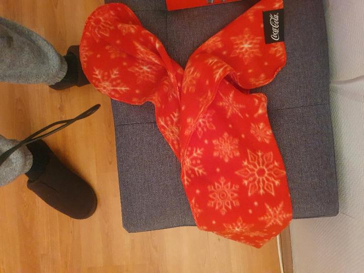 Mcdonalds / coca cola sjaal, Kleding | Dames, Mutsen, Sjaals en Handschoenen, Nieuw, Sjaal, Maat 38/40 (M), Ophalen