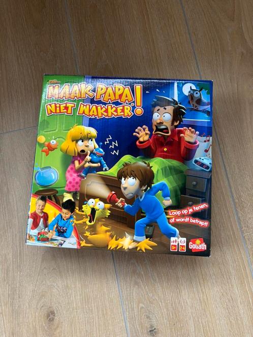 Maak papa niet wakker!, Hobby en Vrije tijd, Gezelschapsspellen | Bordspellen, Zo goed als nieuw, Ophalen of Verzenden